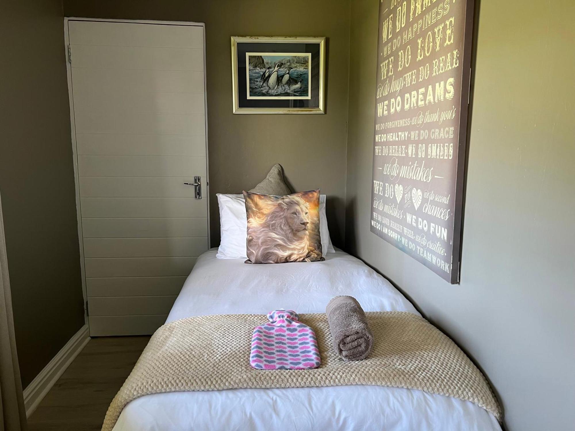 Tenikwa Wildlife Centre & Spa Plettenberg Bay Bilik gambar